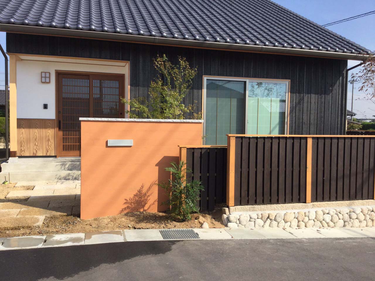 お庭の工事の画像