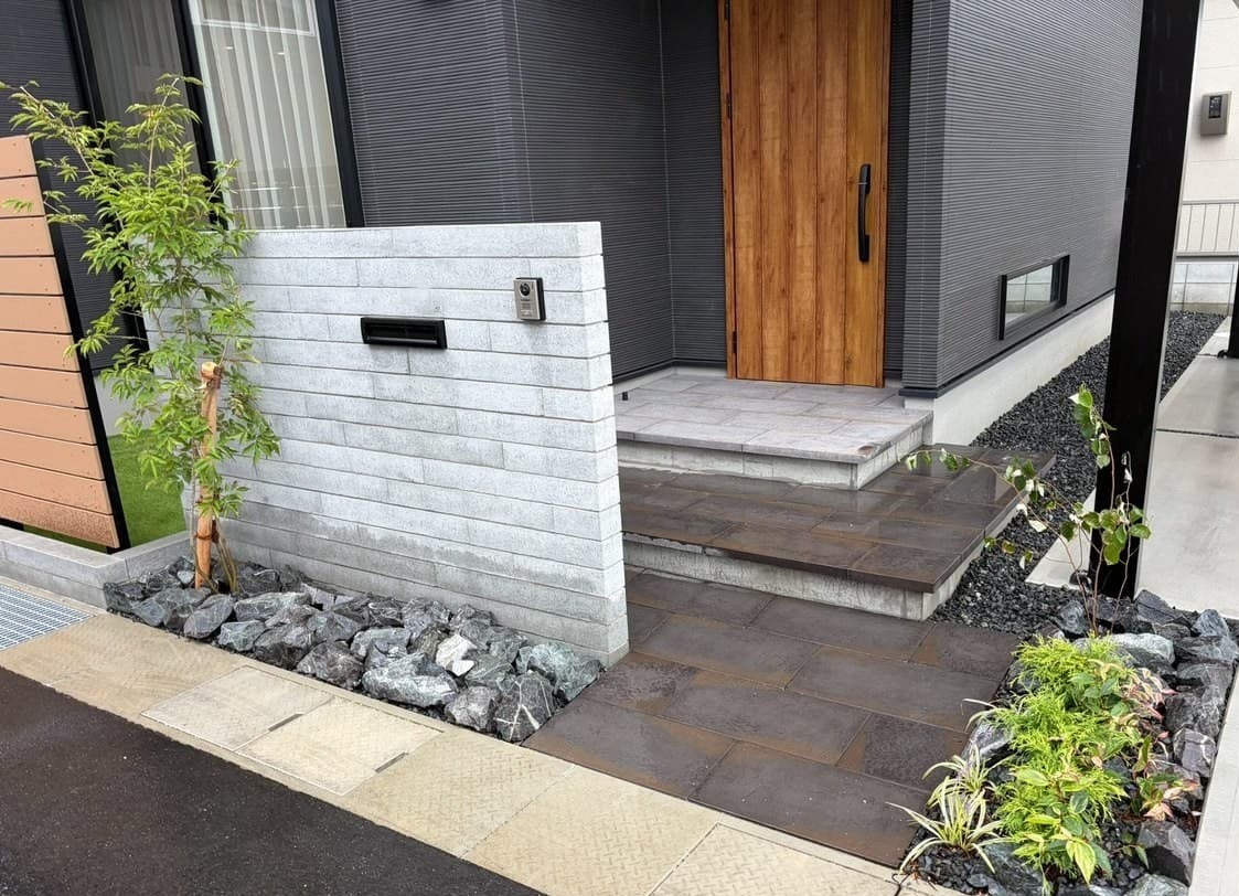 門まわりの工事の画像